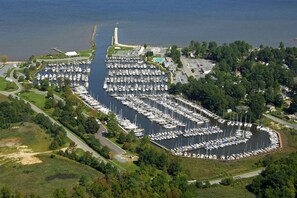 Marina
