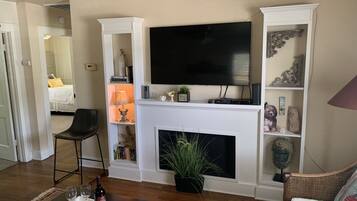 2 chambres, fer et planche Ă repasser, Wi-Fi gratuit, draps fournis