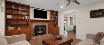 Melvin Village - 5 Bed/3 Bath - Lake Winnipesaukee