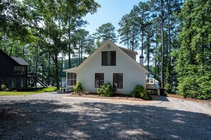 Exterior - Sugar Creek Retreat Awaits You (Buckhead)