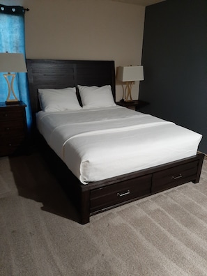 2 bedrooms, desk, WiFi, bed sheets - 2BR, 2 Bath condo in South Palm Springs (Palm Springs)