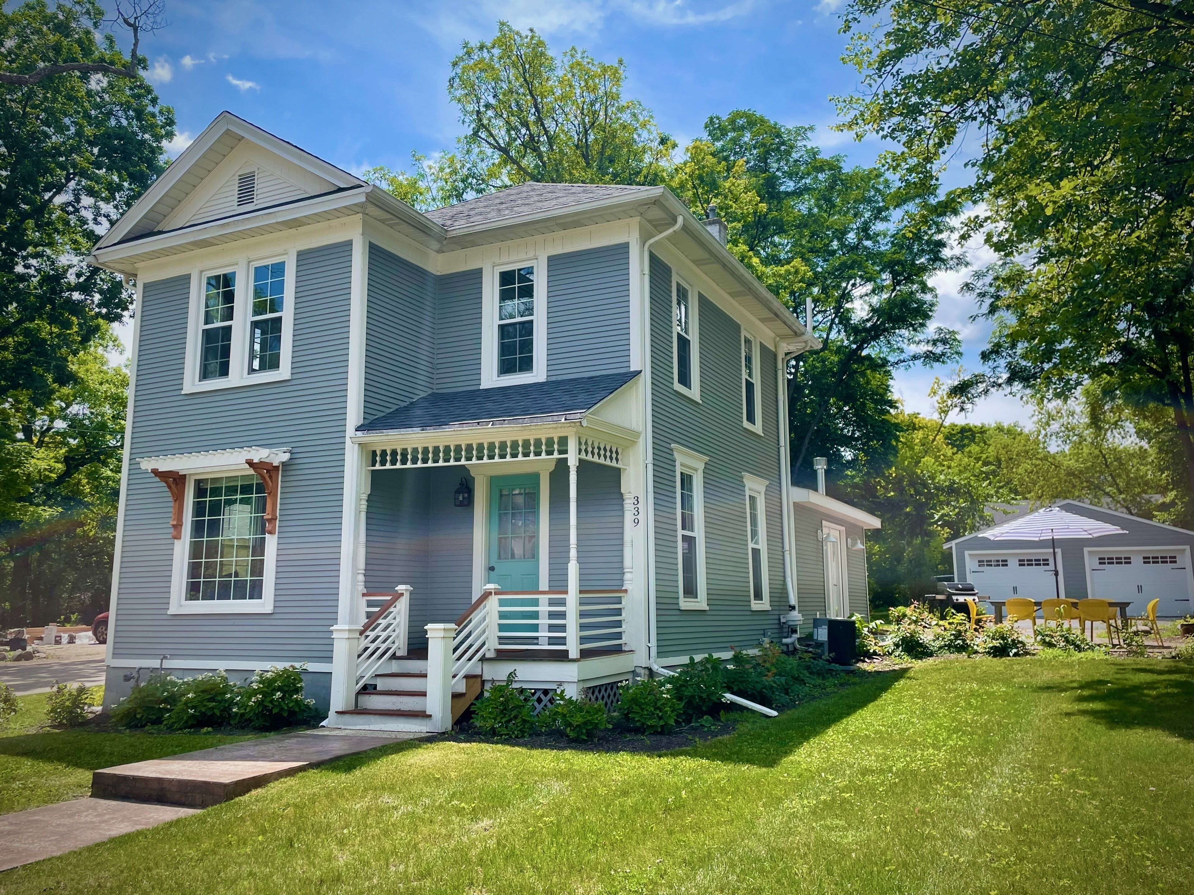 Unwind at charming, cozy Stargazer Cottage