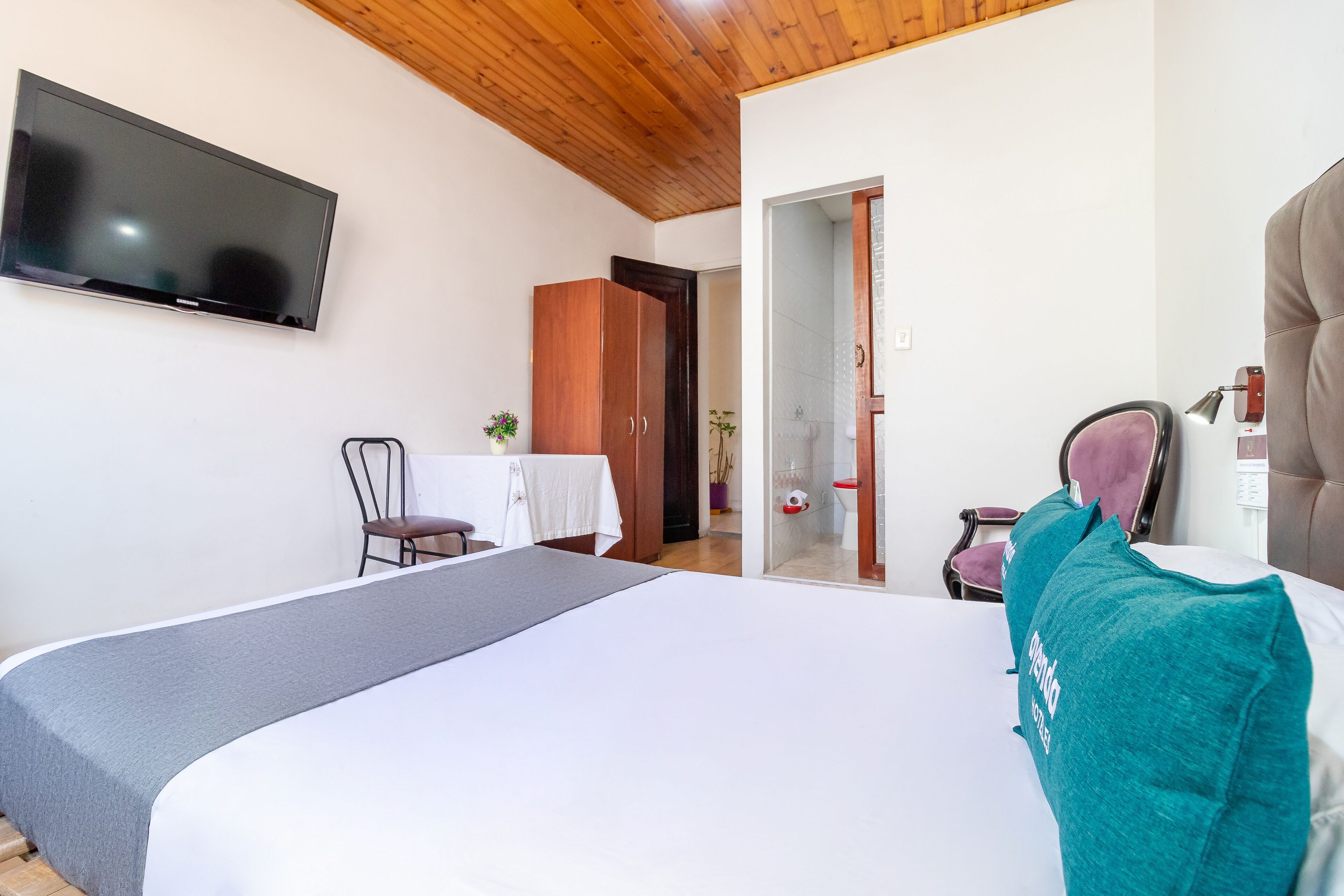 Foto - Ayenda Eloina