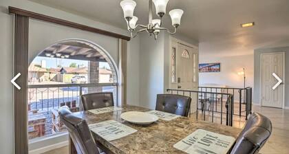 Beautiful 4 bedroom 2 bathroom with pool and pool table for your entertainment