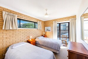 3 bedrooms, free WiFi, bed sheets