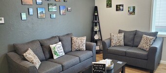 Tranquil setting 15 Miles from Iowa Great Lakes - Fully Furnished with Game Room