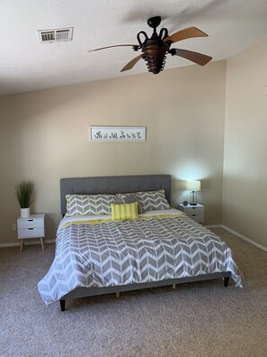 3 bedrooms, iron/ironing board, WiFi