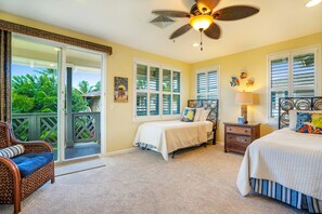 3 bedrooms, iron/ironing board, internet, bed sheets - Spacious home w/ AC, lanais, shared pool, hot tub, & views of Makai Golf Course (Princeville)