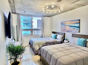 2 bedrooms, iron/ironing board, travel cot, free WiFi