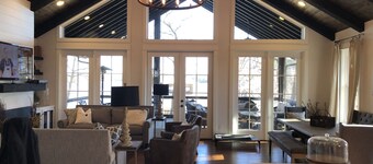 Beautiful 5 Star, 278' Waterfront Lake Martin home!  Only 35 min. from AUBURN!