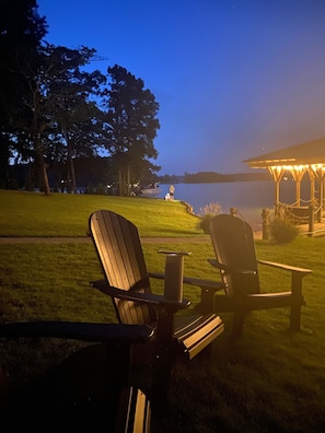 Property grounds - Beautiful 5 Star, 278' Waterfront Lake Martin home! Only 35 min. from AUBURN! (Dadeville)