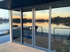 Terrace/patio - Hausboot La Mesa - Hausboot (Lychen)