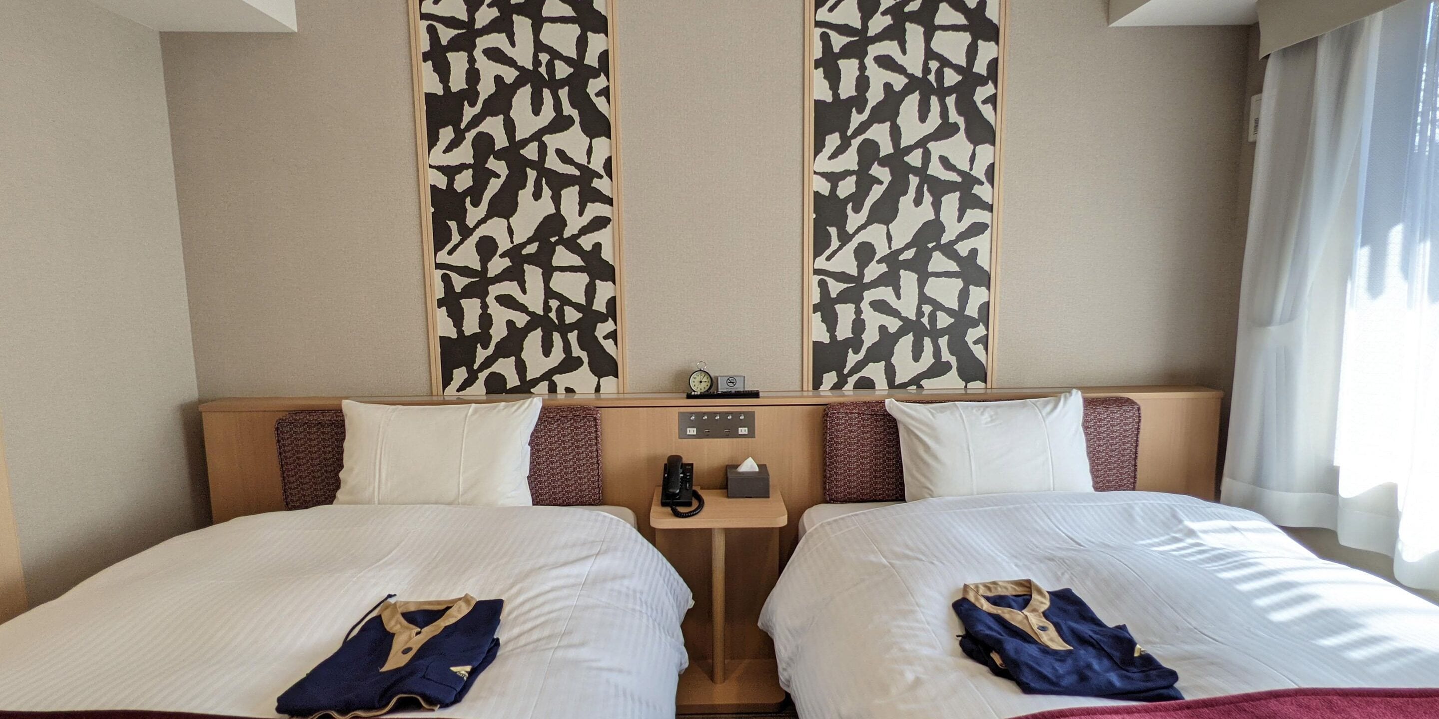 twin room, non smoking | 1 bedroom, down duvets, in-room safe, blackout curtains