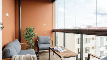 Exclusive Apartment | Balcony