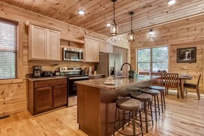 Refrigerador, microondas, lavavajillas, cafetera/tetera