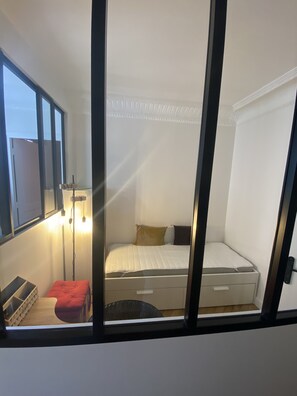 2 bedrooms, WiFi - Magnifique Duplex Donnant sur les Jardins de la Villa des Ternes (Paris)