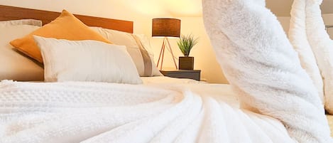 4 bedrooms, memory-foam beds, desk, iron/ironing board