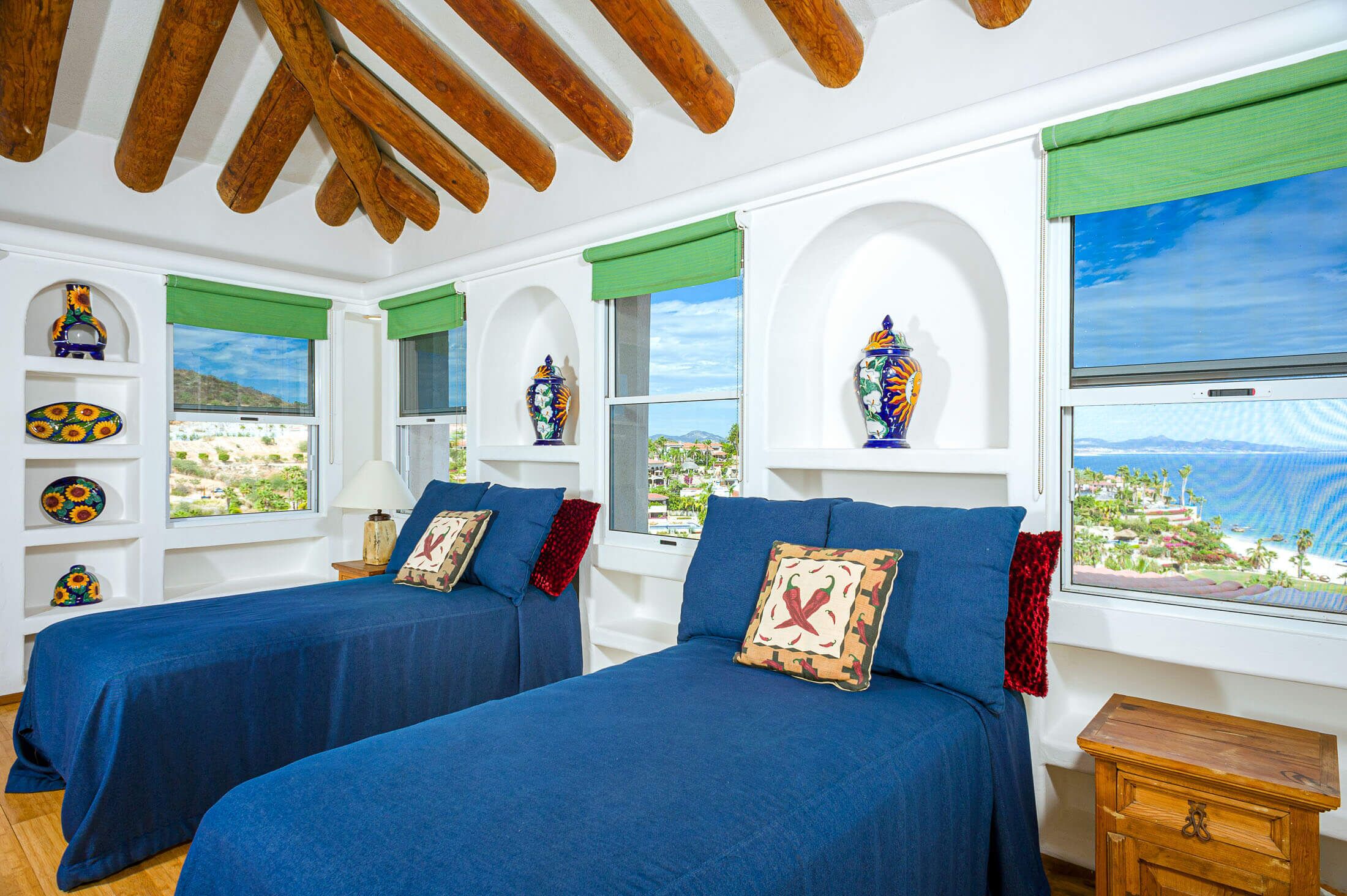 6 dormitorios, escritorio, tabla de planchar con plancha y wifi gratis