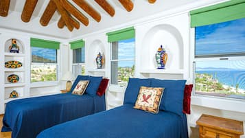 6 bedrooms, desk, iron/ironing board, free WiFi