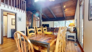 Apartment, 4 Schlafzimmer | Speisen