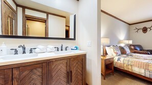 Appart'hôtel, 4 chambres | 4 chambres, Wi-Fi gratuit, draps fournis