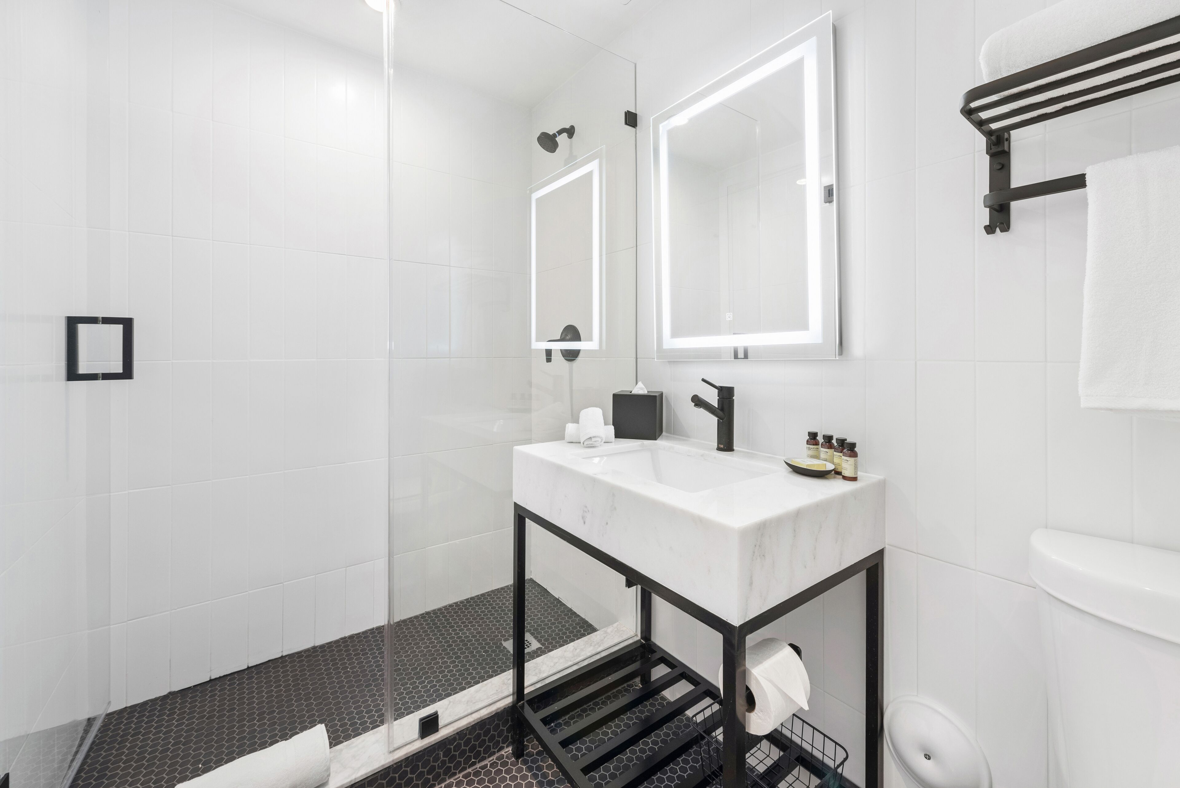 shower, free toiletries, hair dryer, towels