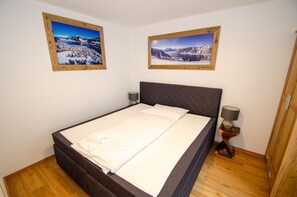2 chambres, accès au Wi-Fi (inclus)