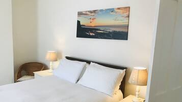 3 bedrooms, free WiFi, bed sheets