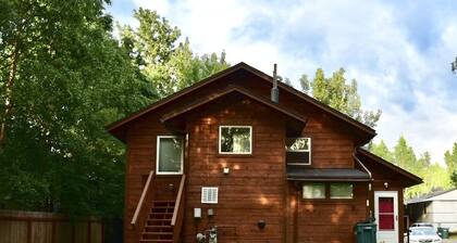 The Raven Lodge in Abbott Loop