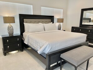 4 bedrooms, desk, iron/ironing board, free WiFi