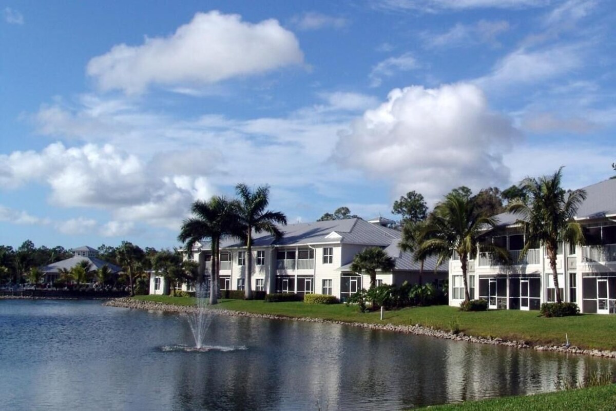 Photo 2 of Naples, FL. Lely Resort Gorgeous 2 bed, plus den sleeps 6. Free Golf till 10/15