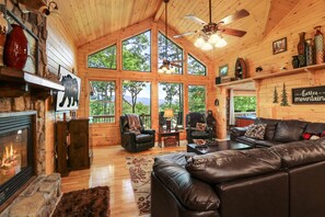 Smart TV, fireplace, DVD player, table football - Spacious 4 BR Cabin w/ Stunning Mountain Views! Pet Friendly! Hot Tub! (Blue Ridge)