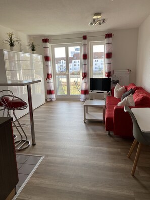 TV - Apartment- Singen Überlinger Straße (Singen (Hohentwiel))