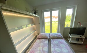 1 chambre, fer et planche à repasser, Wi-Fi gratuit, draps fournis