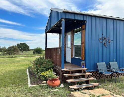 Cute cottage just 5 minutes to Round Top!
