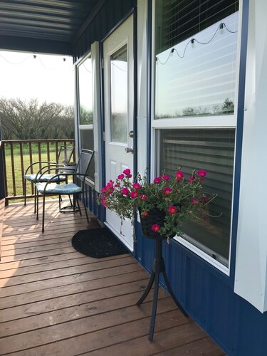 Cute cottage just 5 minutes to Round Top!