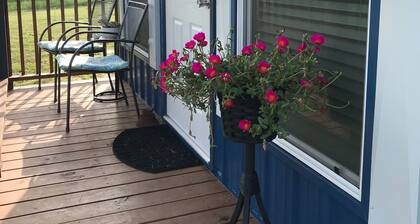 Cute cottage just 5 minutes to Round Top!