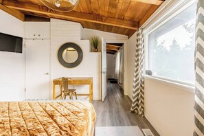 9 bedrooms, free WiFi