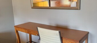 HiWay Inn Express of Elk City