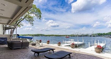 Luxury Lakefront Home on Lake James