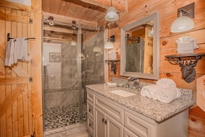 Shower, hair dryer, towels, soap - Free Dollywood tickets & more. Cast your cares (and lines) away at Sunset Ridge (Sevierville)