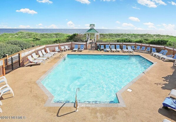 Pool - Private home in the heart of St James (Southport)