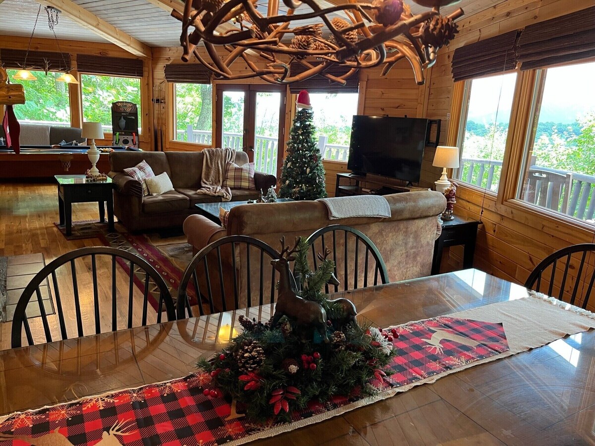 Photo 100 of Four ensuites, VIEWS, Mountainside cabin, Christmas decor, close to Ober