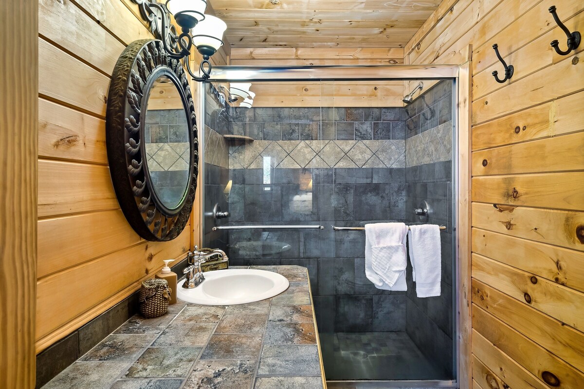 Photo 73 of Four ensuites, VIEWS, Mountainside cabin, Christmas decor, close to Ober
