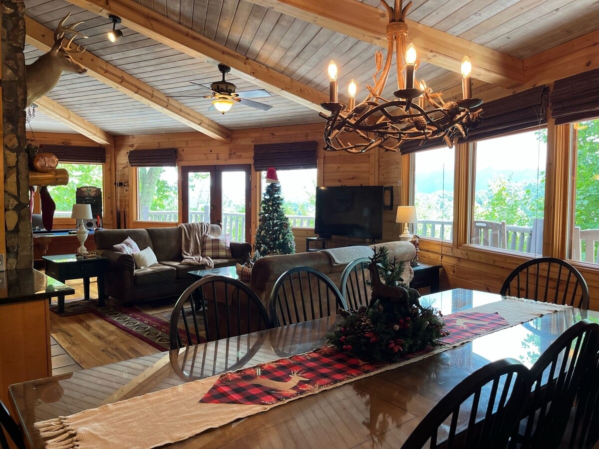 Photo 92 of Four ensuites, VIEWS, Mountainside cabin, Christmas decor, close to Ober