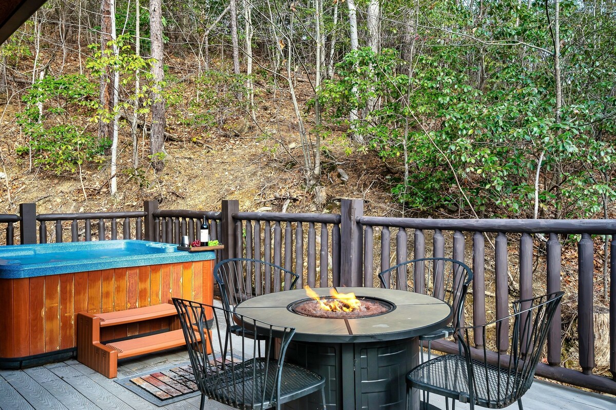 Photo 80 of Four ensuites, VIEWS, Mountainside cabin, Christmas decor, close to Ober