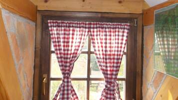 Apartment, 1 Bedroom, Balcony | Interior