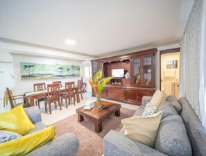 Maison, 1 chambre, accessible aux personnes à mobilité réduite, fumeur | Salle de séjour