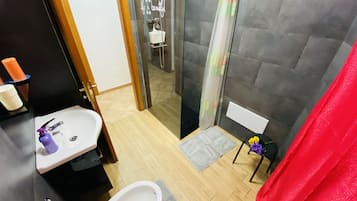 House, 2 Bedrooms, Accessible, Microwave | Pancuran Bilik Mandi
