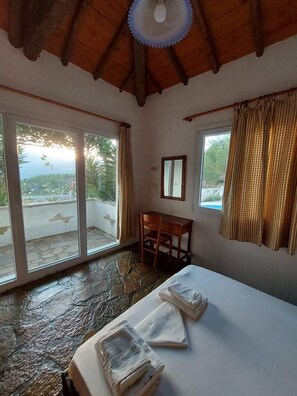 House, 1 Bedroom, Smoking, Private Pool | 1 bedroom